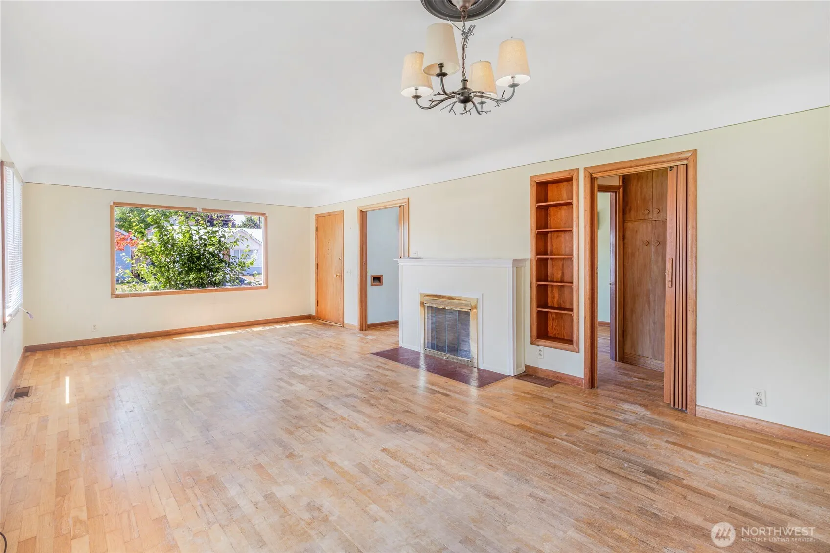 Property photo for 1505 Oakes Avenue, Everett photo 5