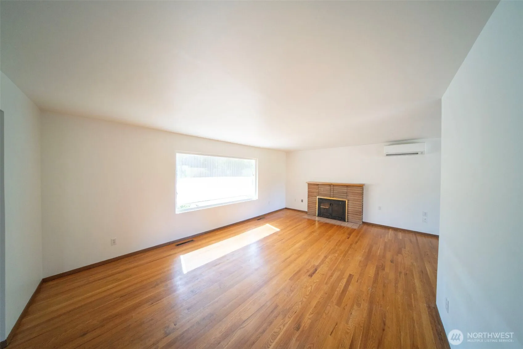Property photo for 1101 W Mukilteo Boulevard, Everett photo 5
