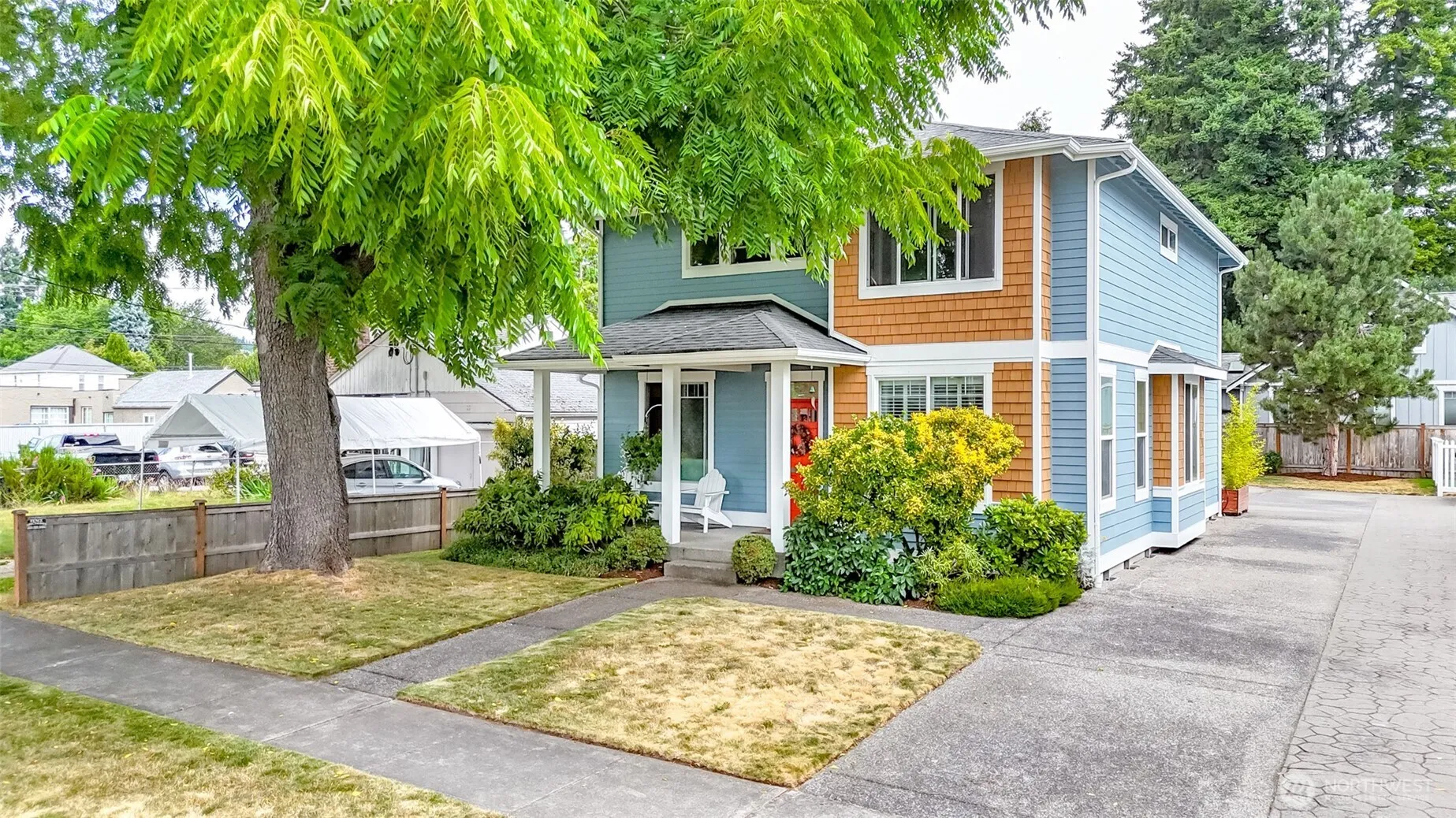 Property photo for 417 4th Street Ne, Puyallup photo 3