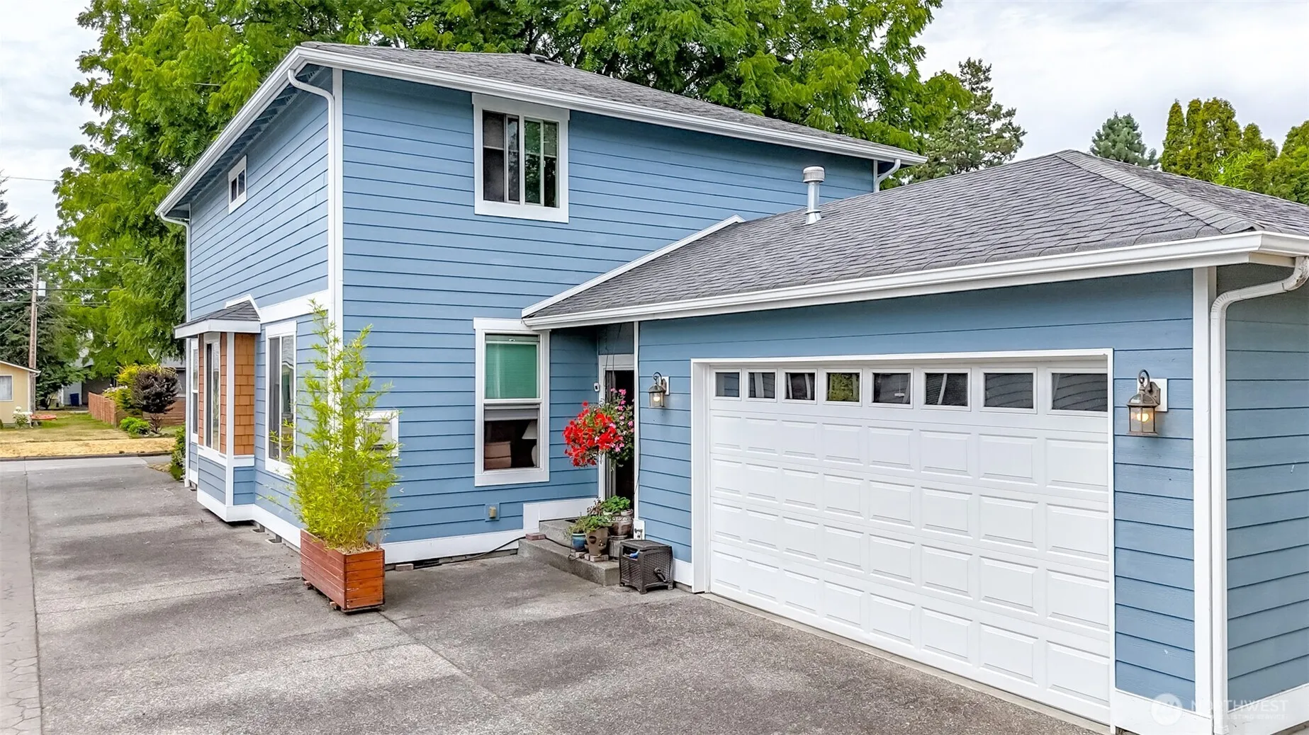 Property photo for 417 4th Street Ne, Puyallup photo 4