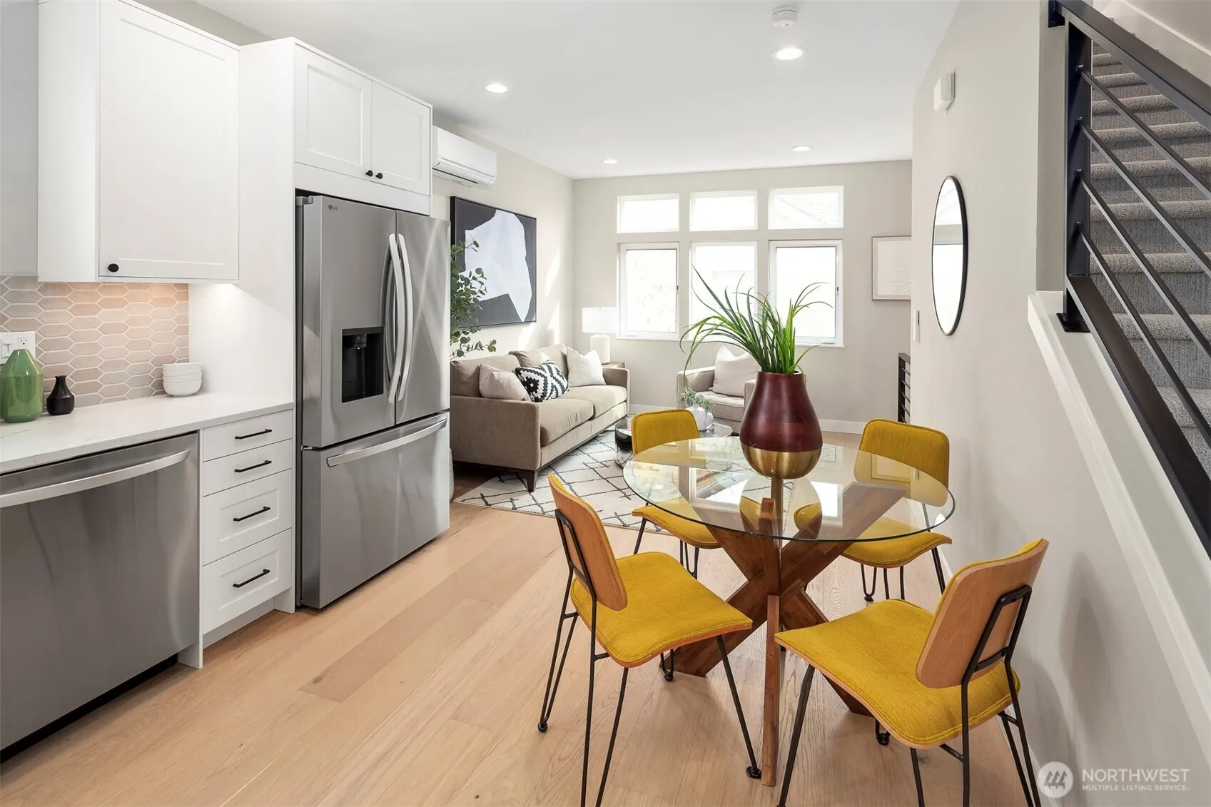 Property photo for 332 17th Avenue #b, Seattle photo 5