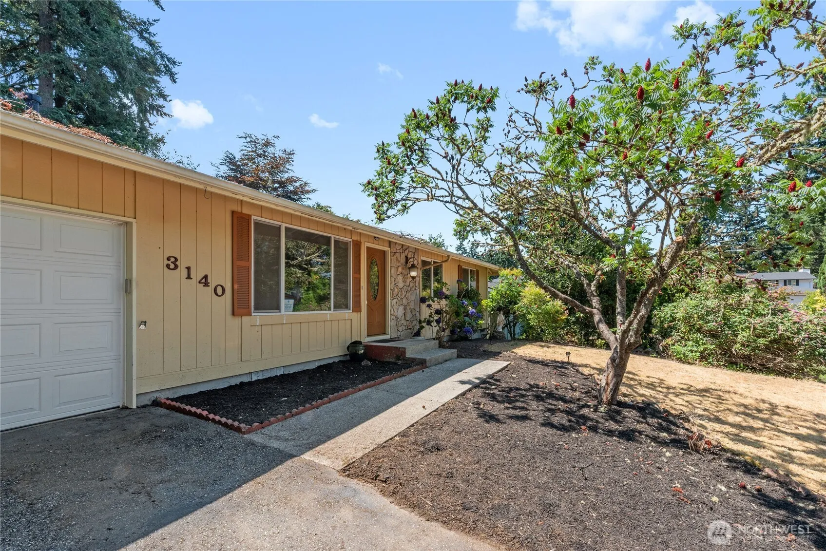 Property photo for 3140 Se Pierson Street, Port Orchard photo 2