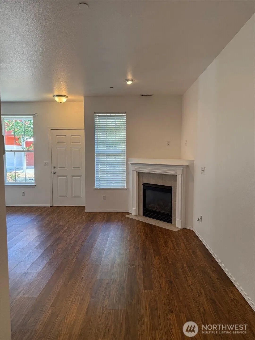 Property photo for 733 115th Street E, Parkland photo 5