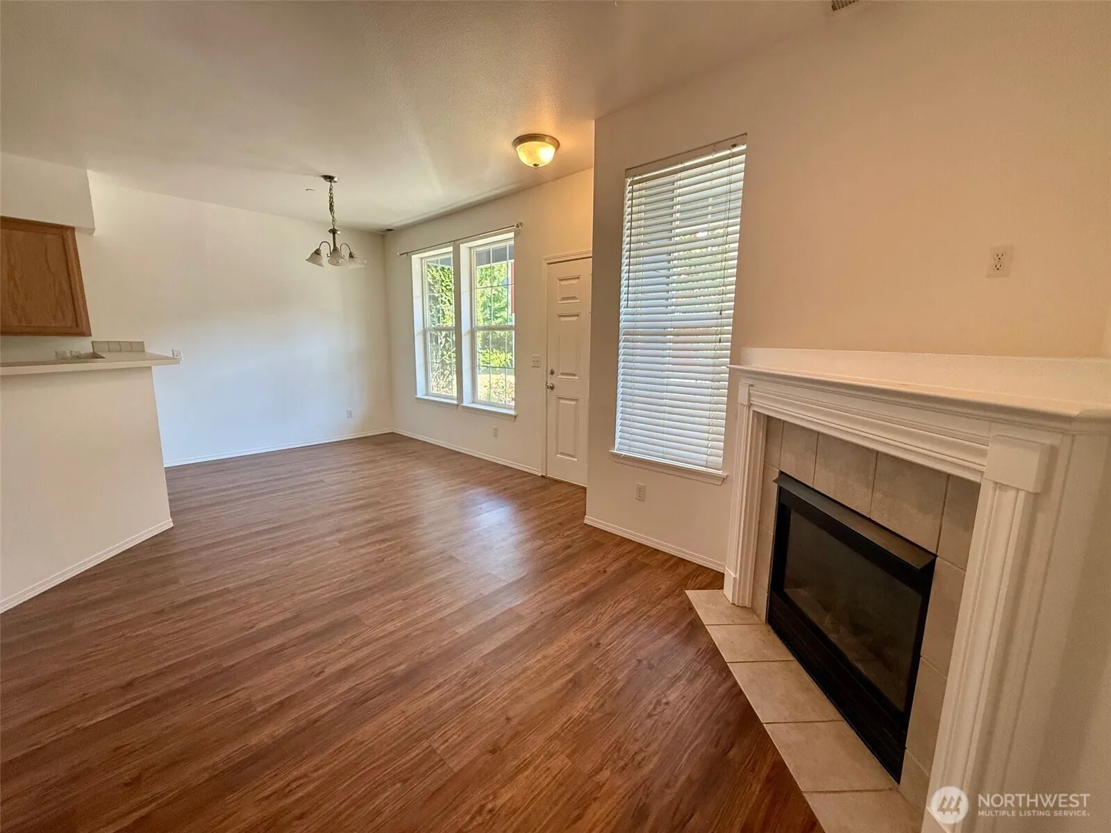 Property photo for 733 115th Street E, Parkland photo 4