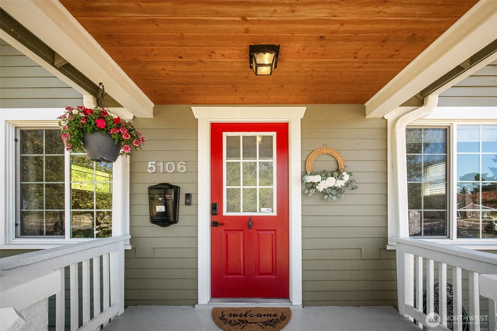 Property photo for 5106 N 39th Street, Tacoma photo 2