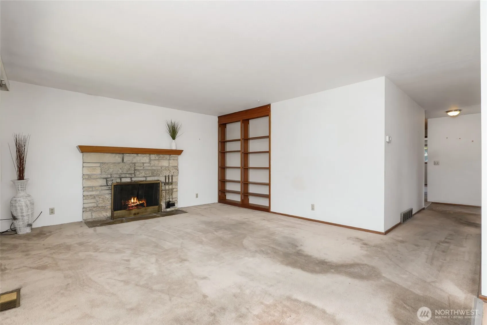Property photo for 9345 37th Avenue S, Seattle photo 4