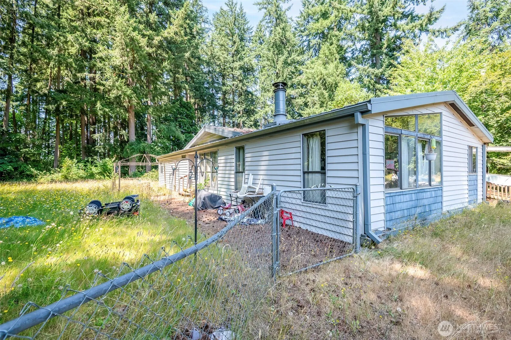Property photo for 11810 Driver Street Sw, Olympia photo 2
