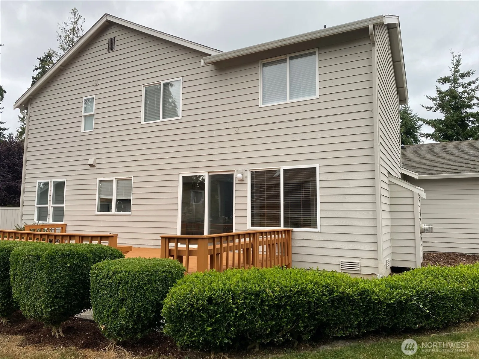 Property photo for 16706 W 36th Avenue, Lynnwood photo 3