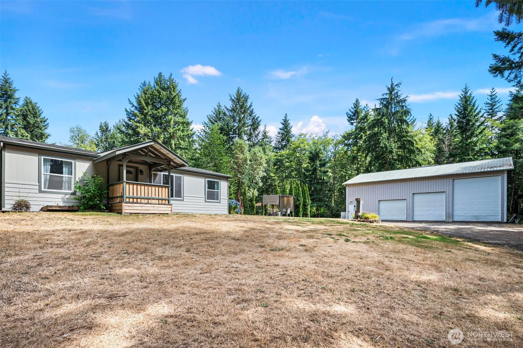 Property photo for 11515 Abbey Lane Sw, Port Orchard photo 3