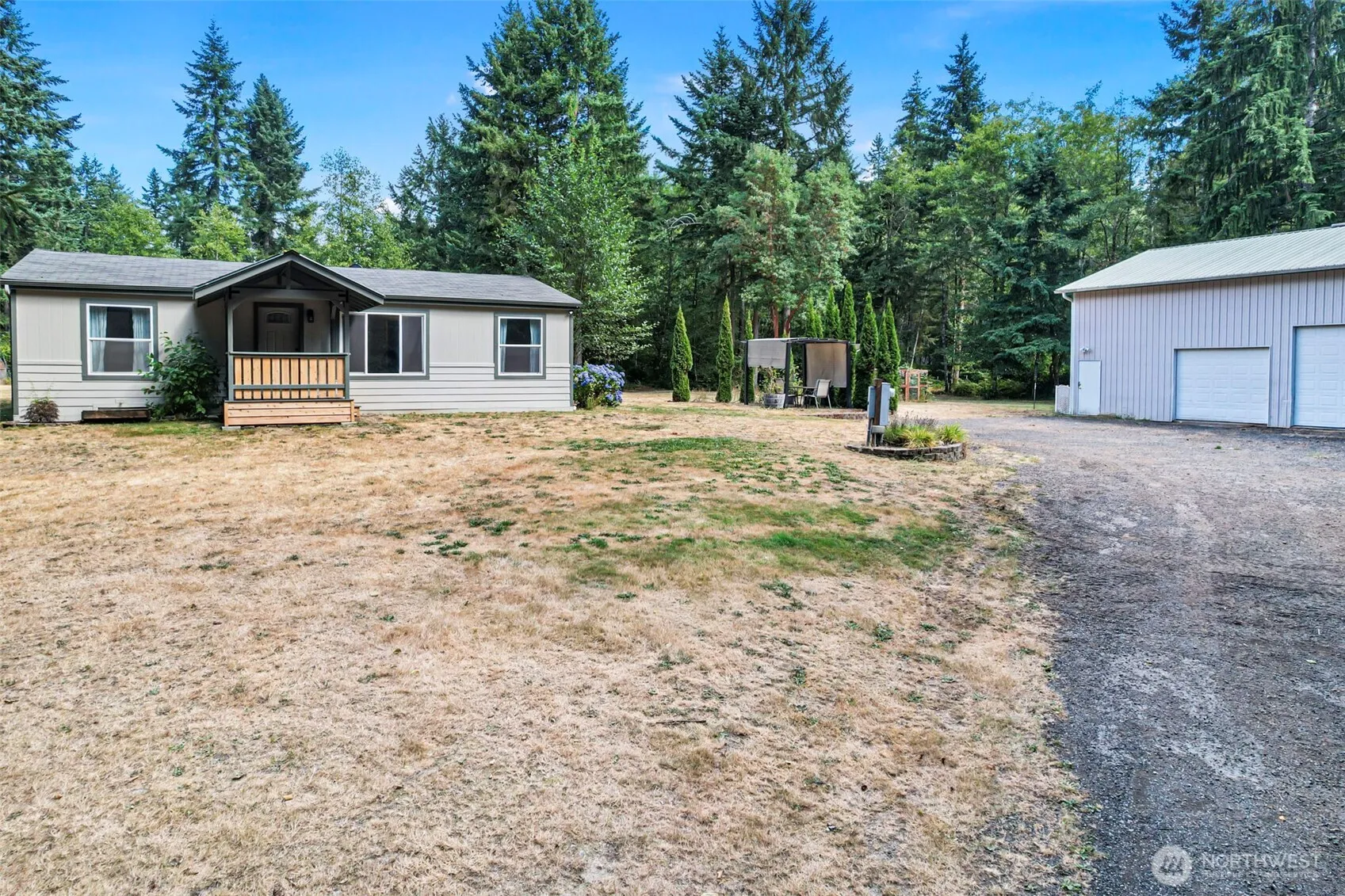 Property photo for 11515 Abbey Lane Sw, Port Orchard photo 2
