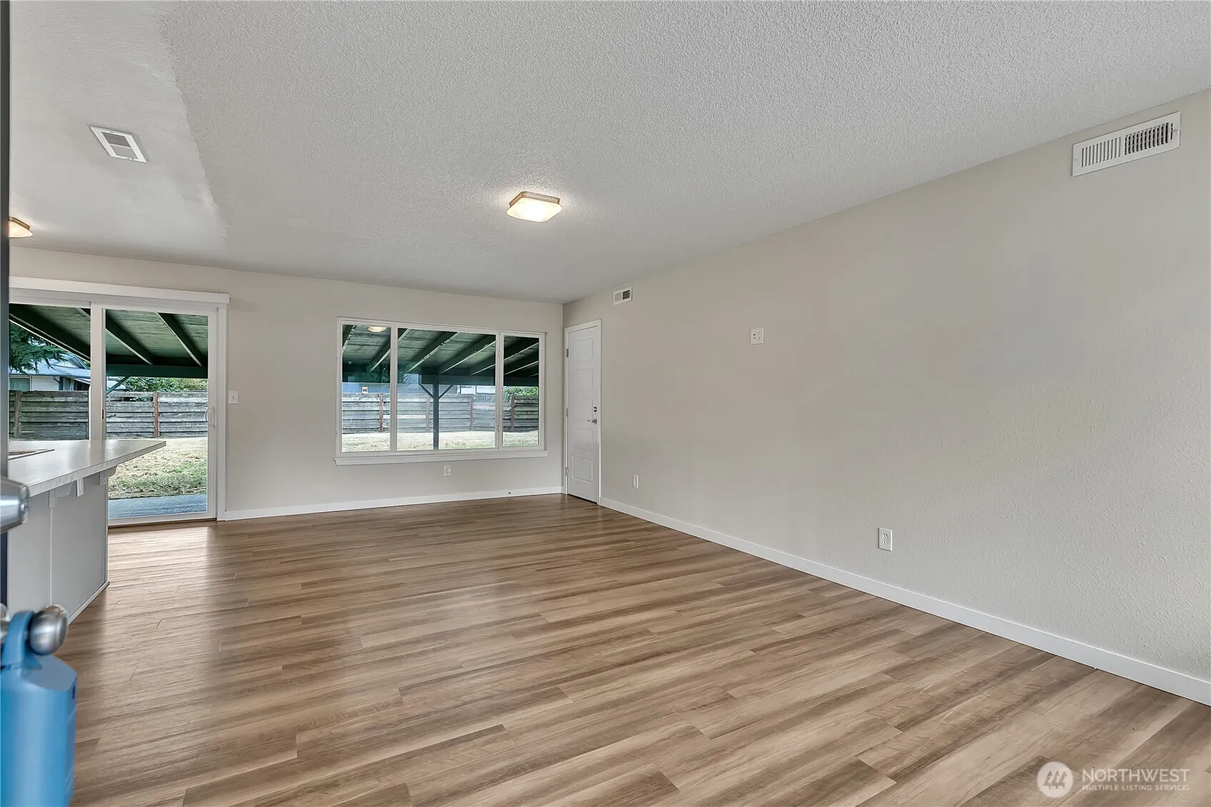 Property photo for 2900 Se Elwood Court, Port Orchard photo 4