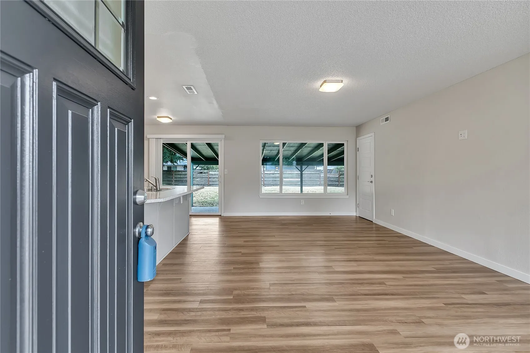 Property photo for 2900 Se Elwood Court, Port Orchard photo 3
