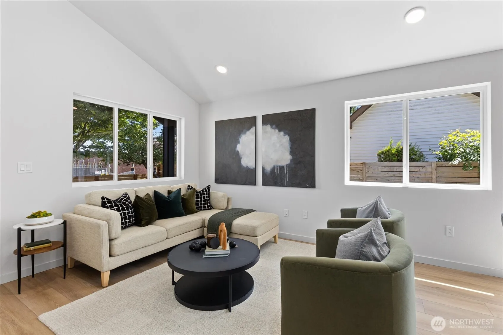 Property photo for 7711 34th Avenue Sw, Seattle photo 5