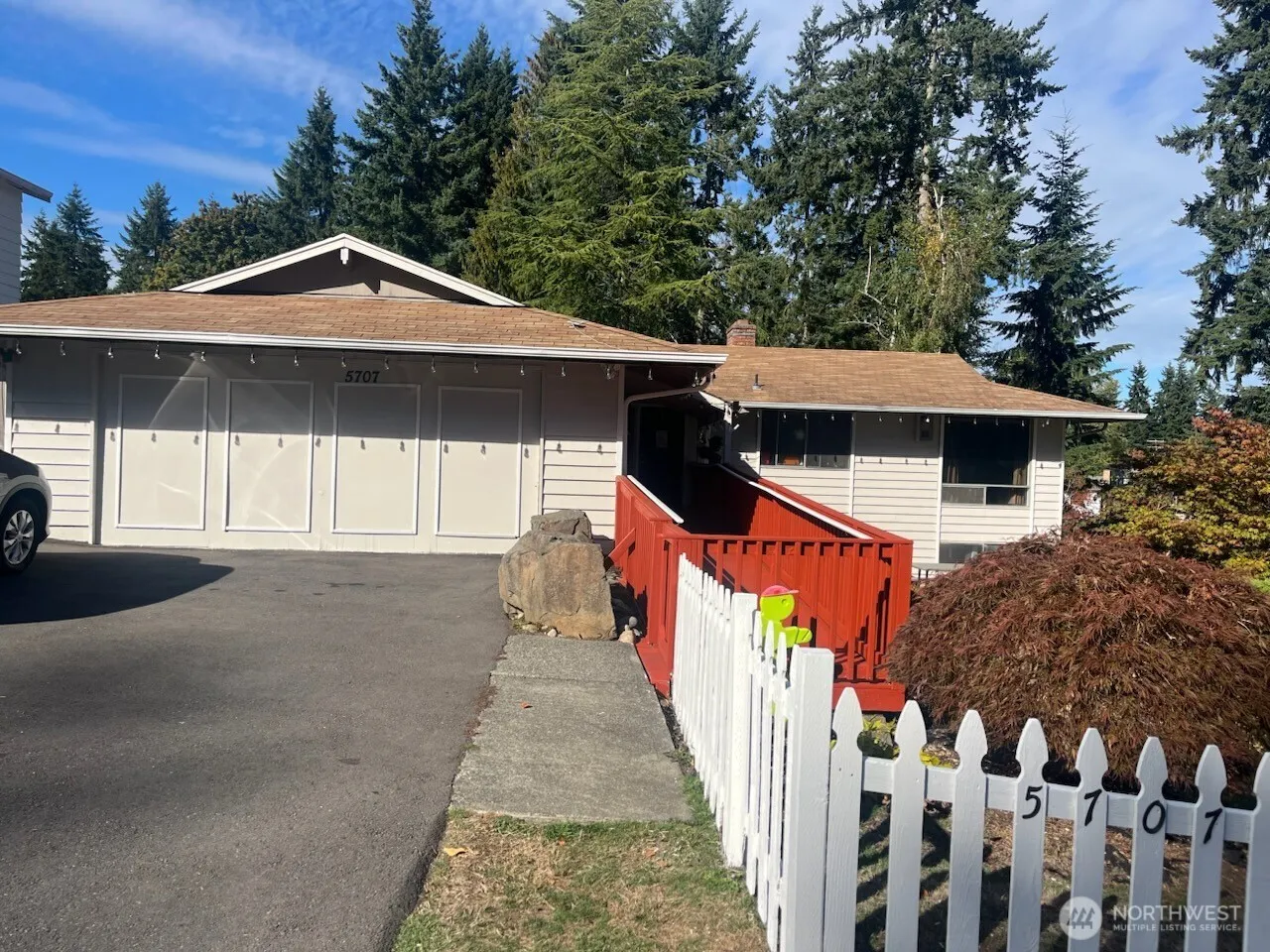 Property photo for 5707 173rd Place Sw, Lynnwood