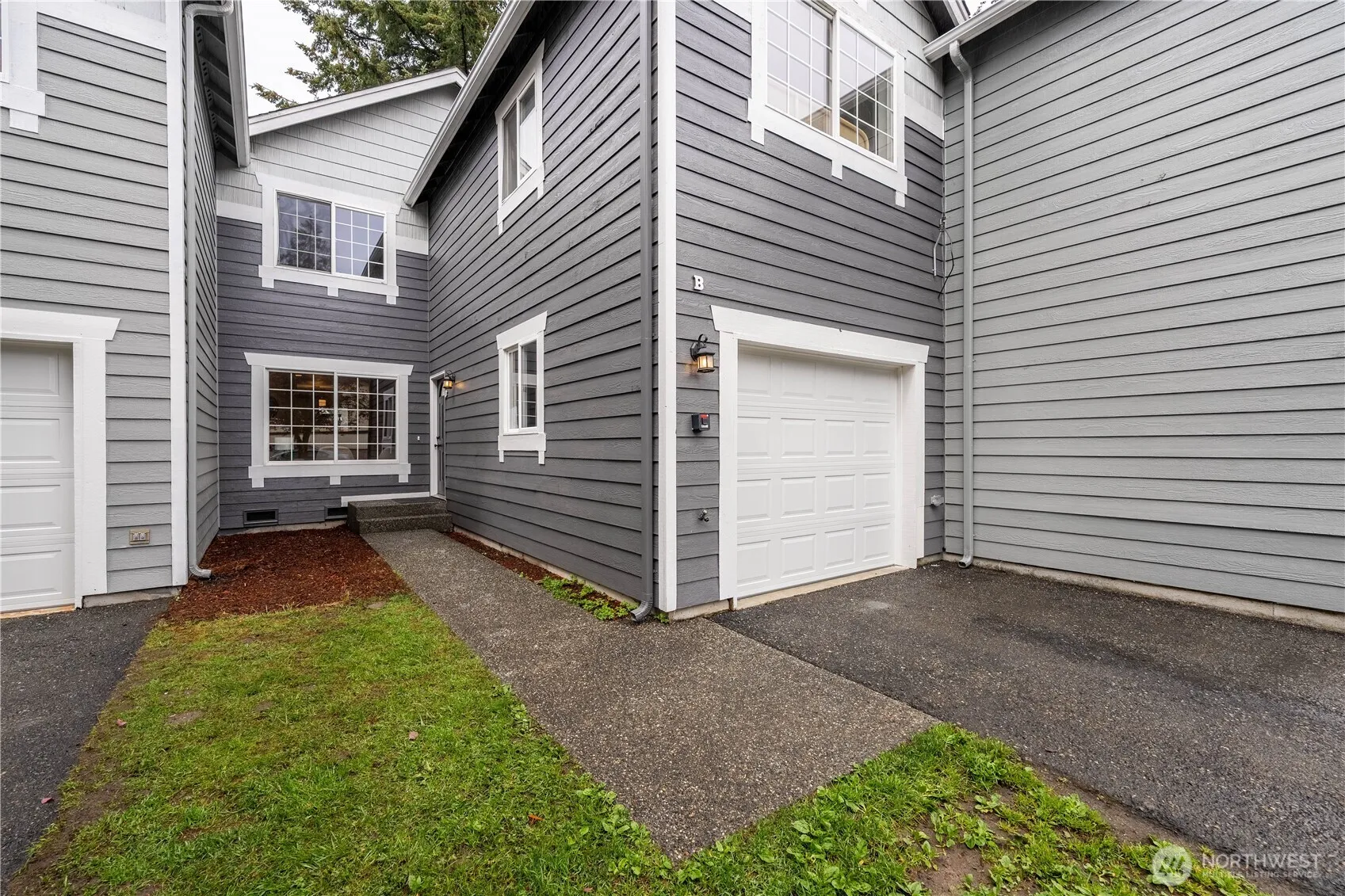 Property photo for 6916 Rainier Drive #b, Everett
