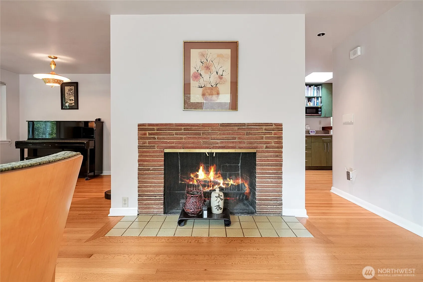 Property photo for 4914 55th Avenue S, Seattle photo 4