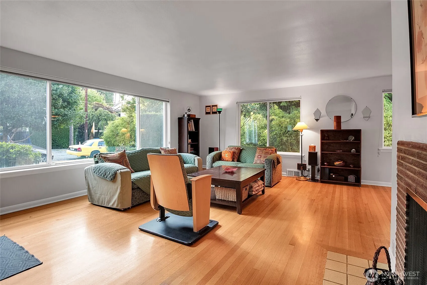 Property photo for 4914 55th Avenue S, Seattle photo 5
