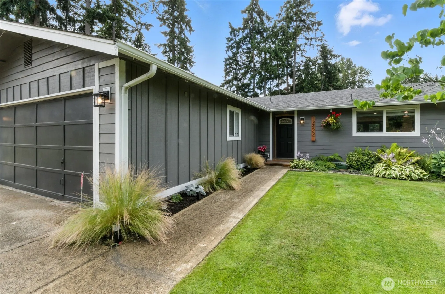 Property photo for 12422 135th Street Ct E, Puyallup photo 2
