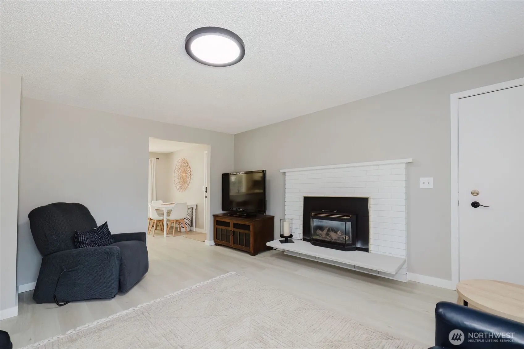 Property photo for 254 Ne Silver Pine Drive, Bremerton photo 5