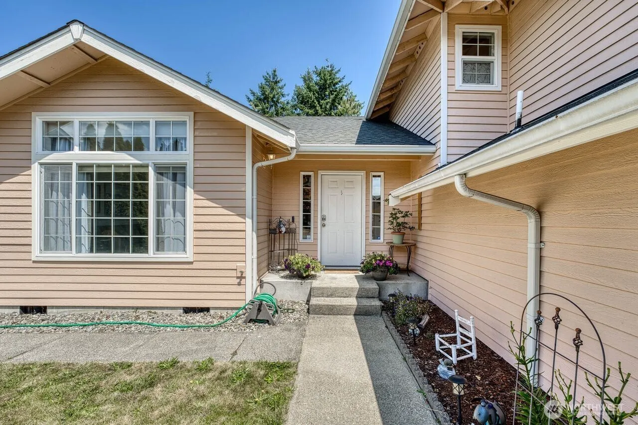 Property photo for 7315 E Collins Road, Port Orchard photo 3