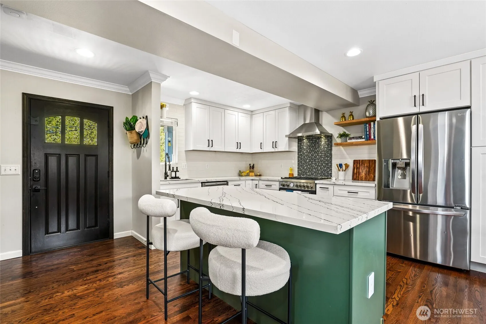 Property photo for 2723 S King St, Seattle photo 4
