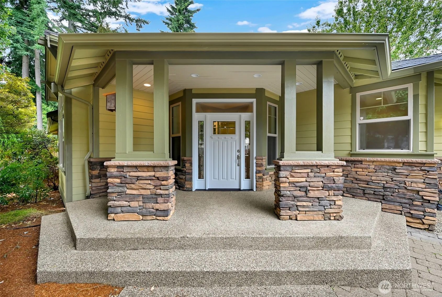 Property photo for 11505 111th Place Ne, Kirkland photo 2