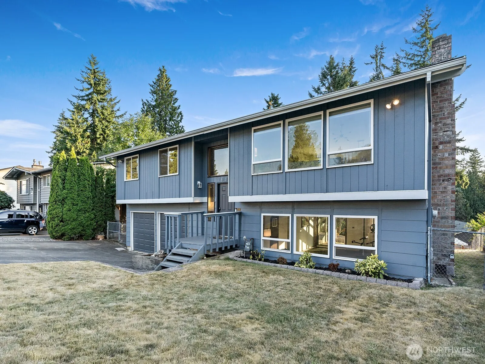 Property photo for 18851 129th Place Sw, Renton photo 3