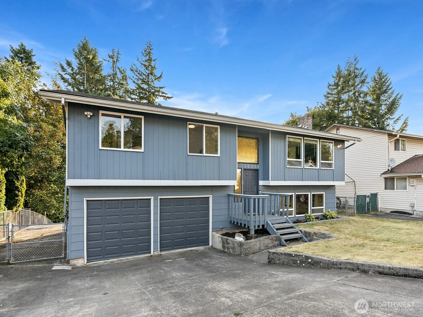 Property photo for 18851 129th Place Sw, Renton photo 2