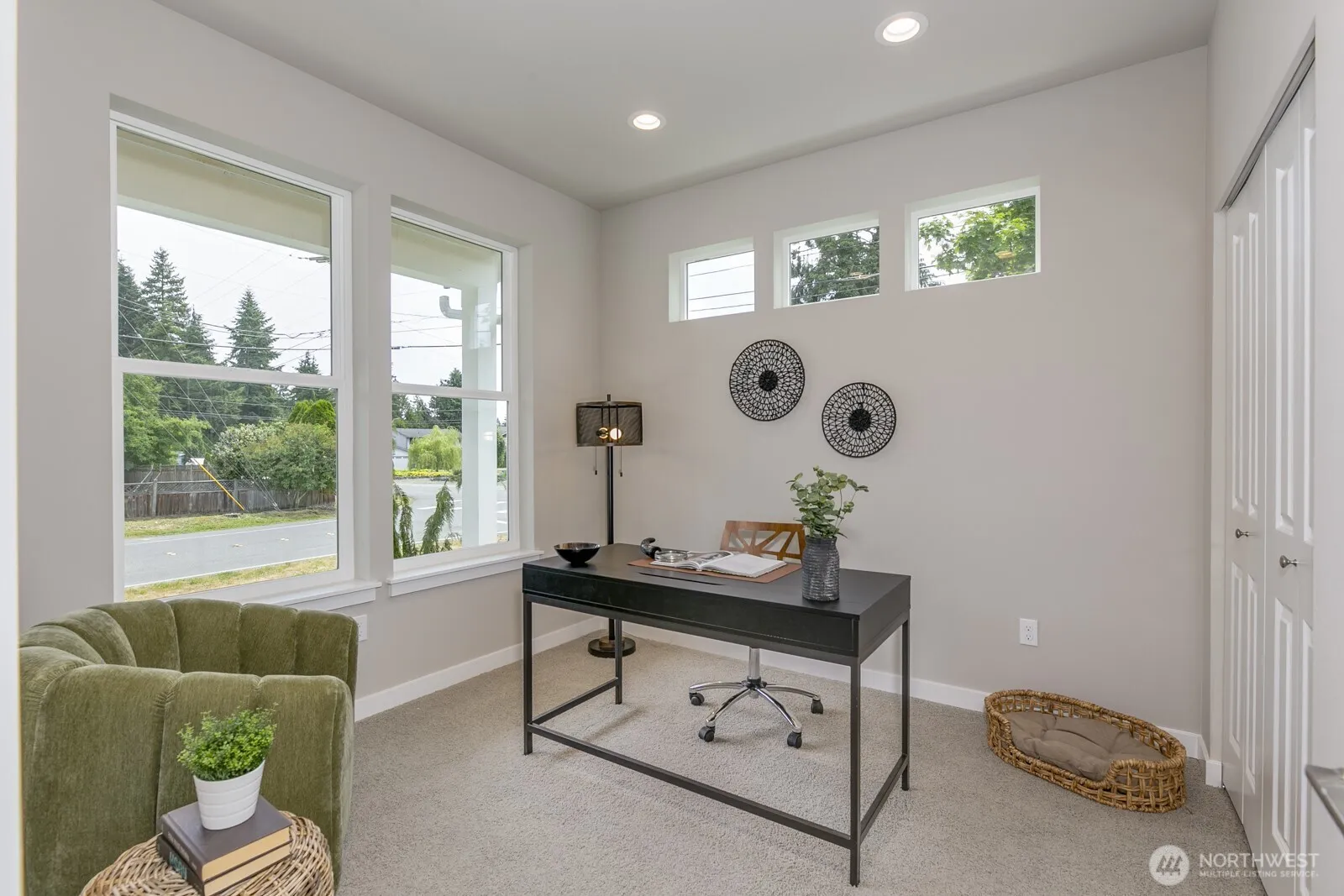 Property photo for 11610 2nd Avenue Se #a, Everett photo 5