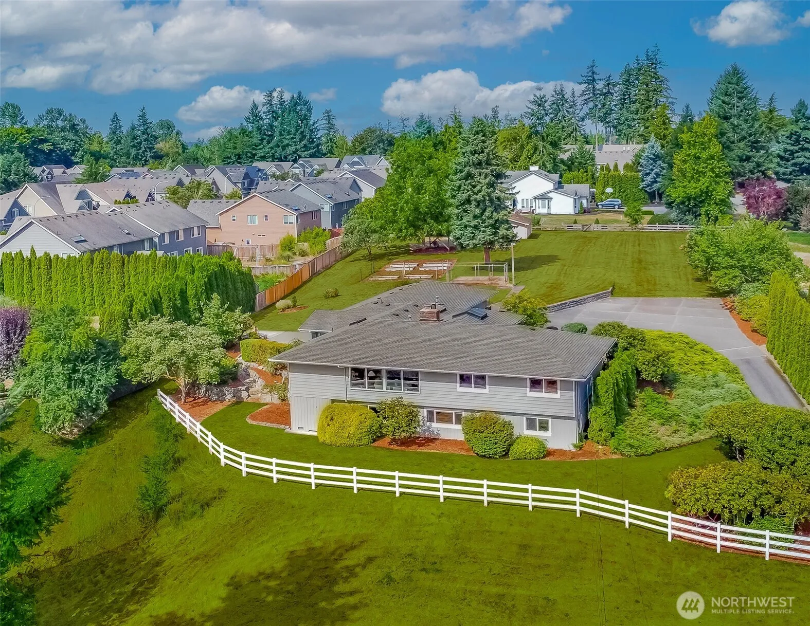Property photo for 30527 124th Avenue Se, Auburn photo 2