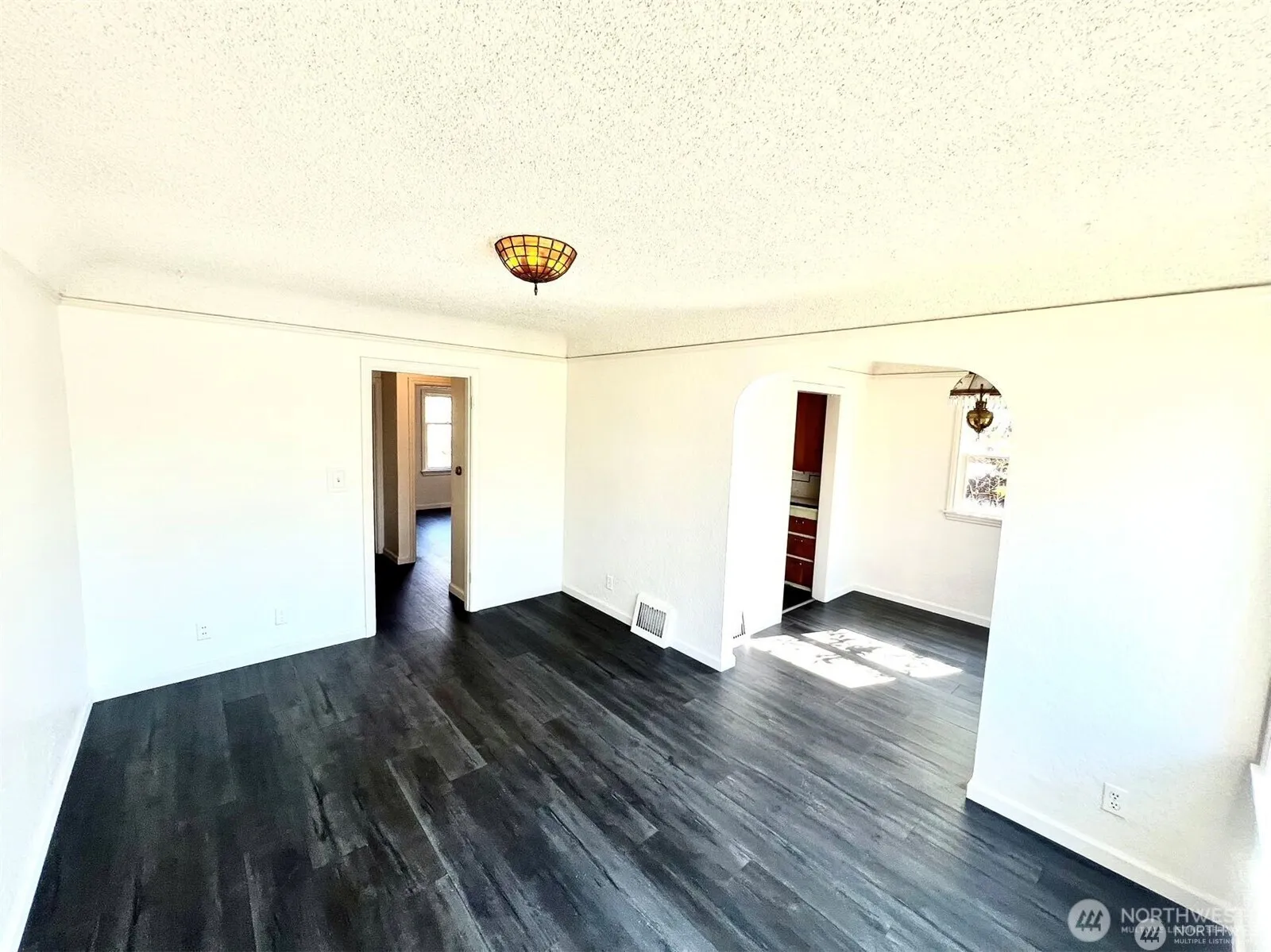Property photo for 7346 15th Avenue Nw, Seattle photo 4