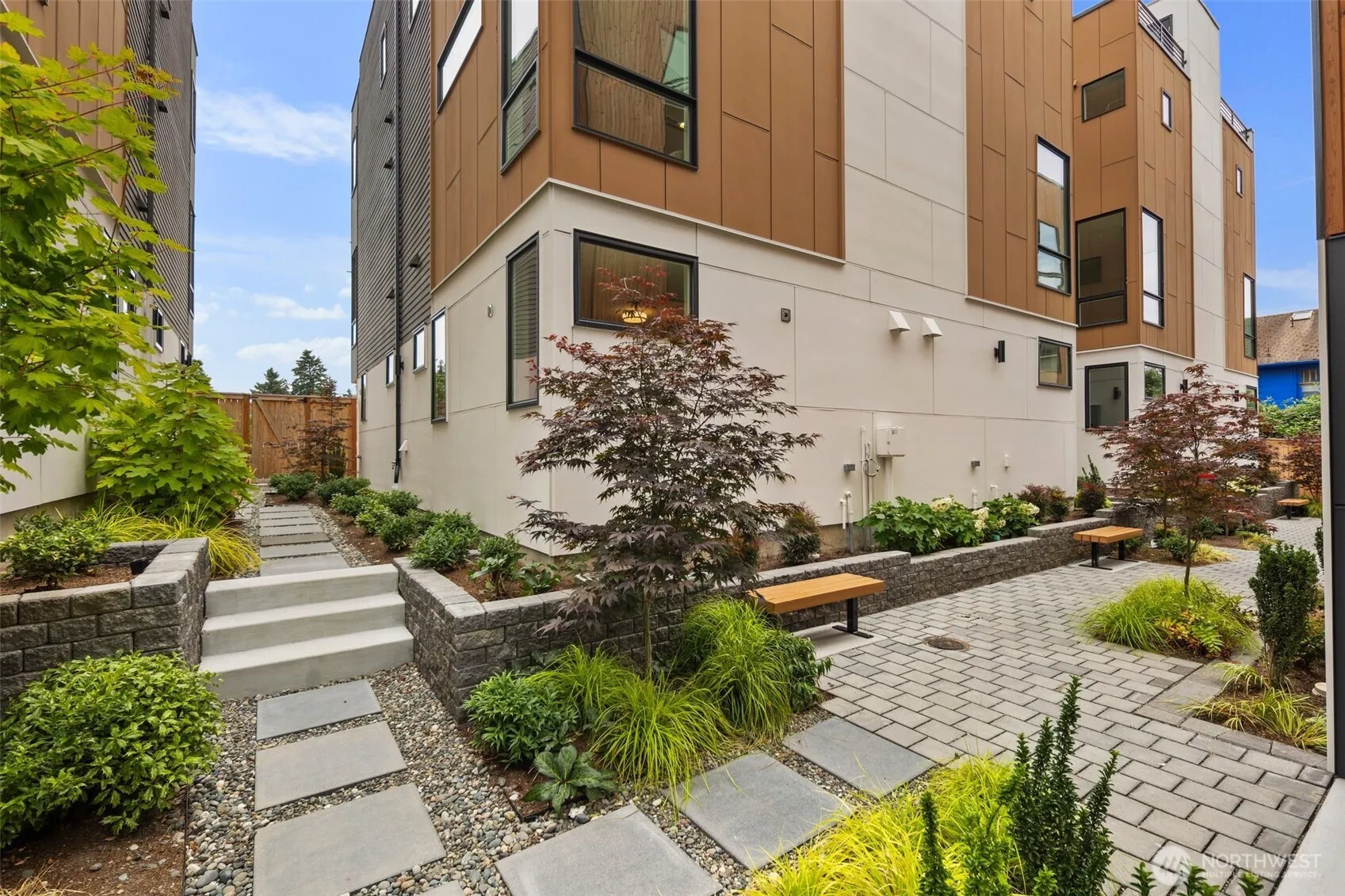 Property photo for 9235 B 16th Avenue Sw, Seattle