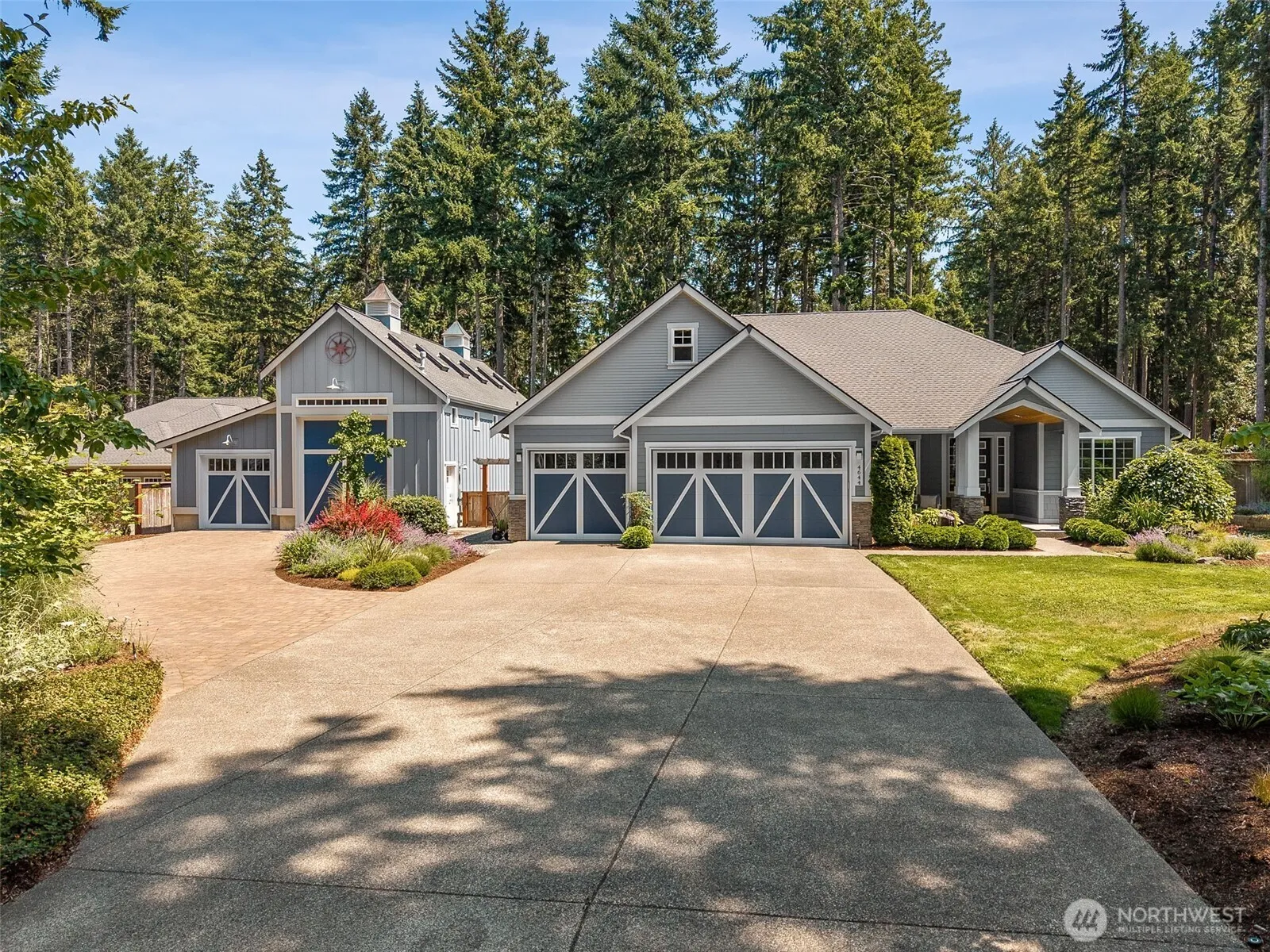 Property photo for 4644 Center Lane Ne, Olympia