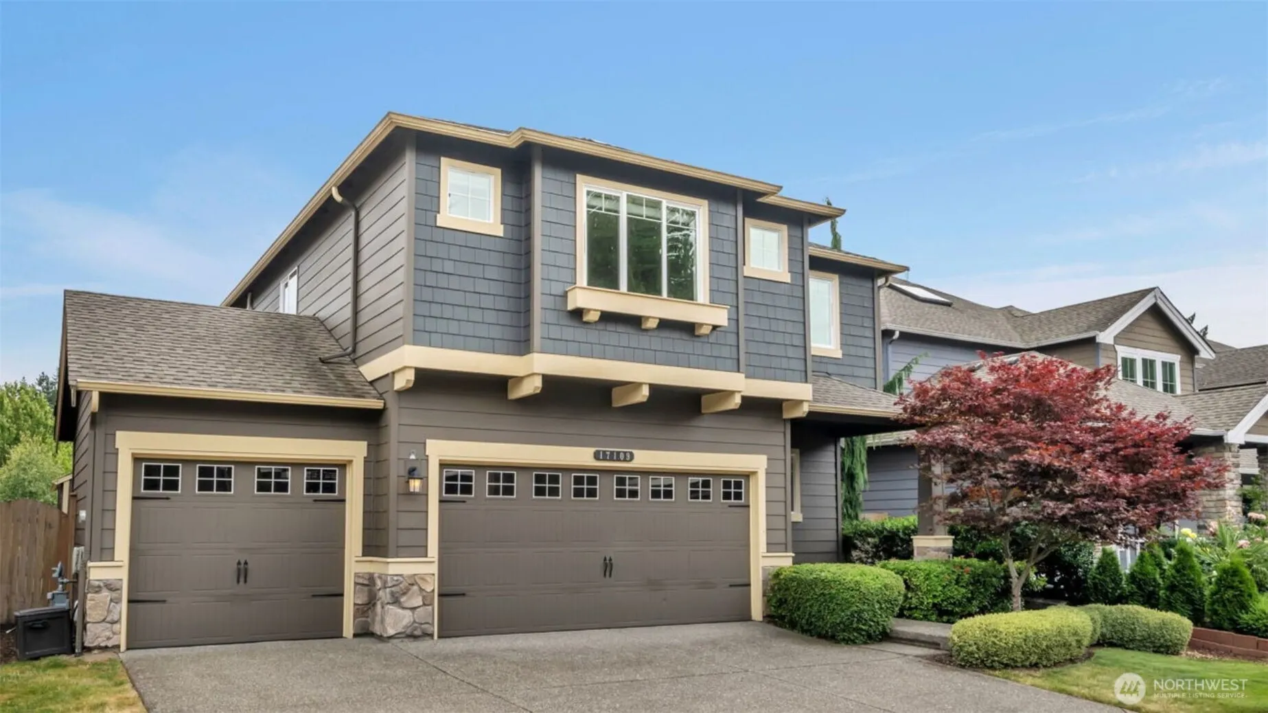 Property photo for 17109 7th Place W, Lynnwood photo 2