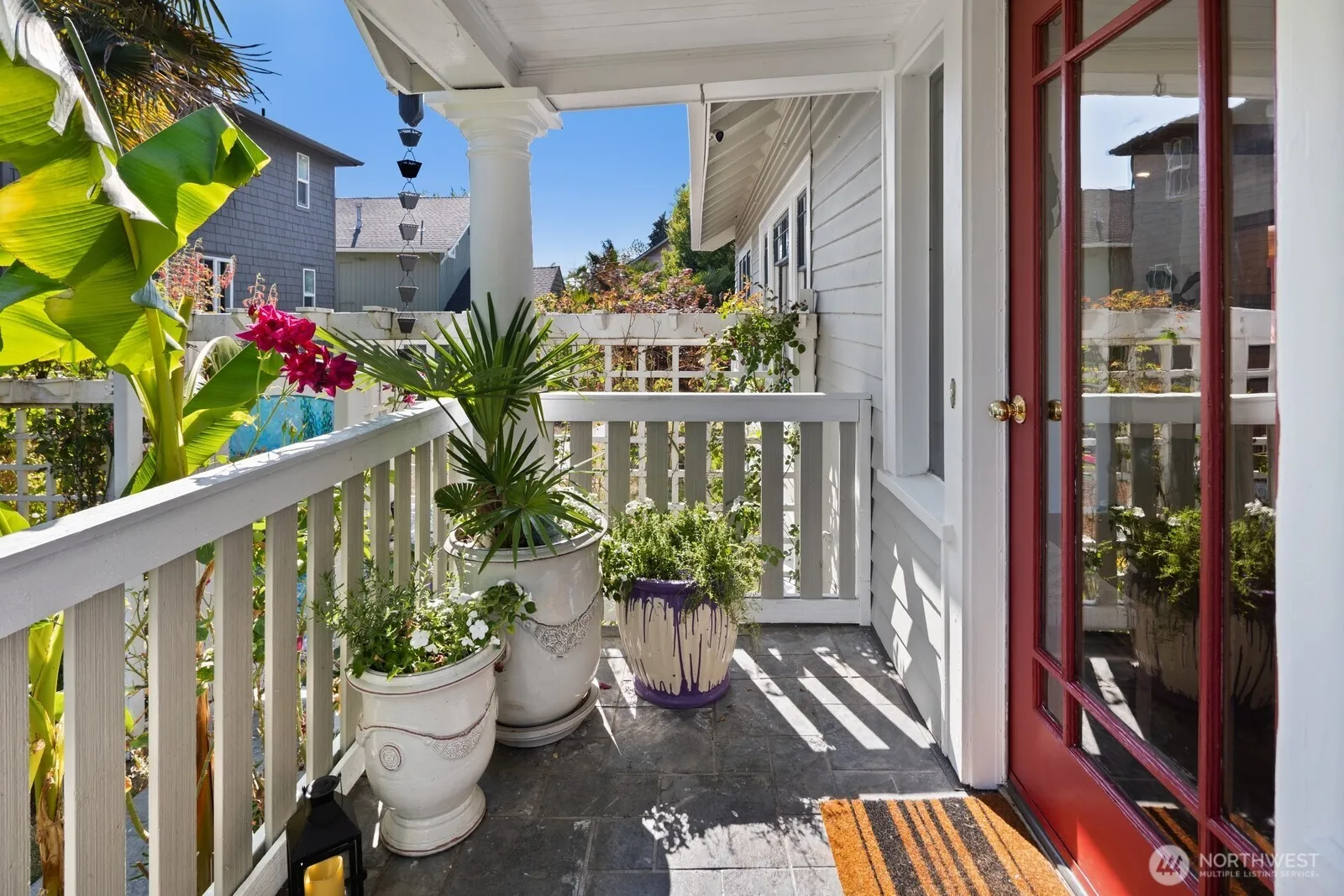 Property photo for 3807 Densmore Avenue N, Seattle photo 5
