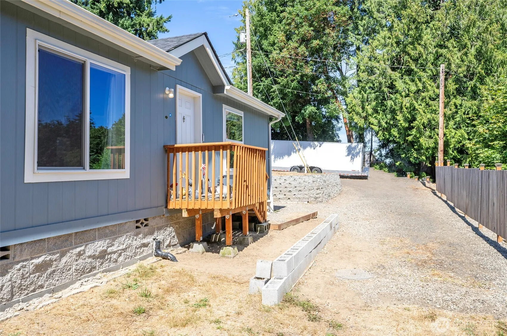 Property photo for 2794 E 1st Street, Port Orchard photo 4