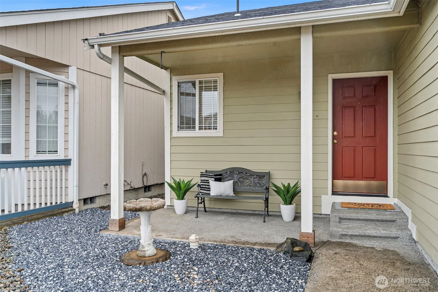 Property photo for 6716 135th Street Ct E, Puyallup photo 3
