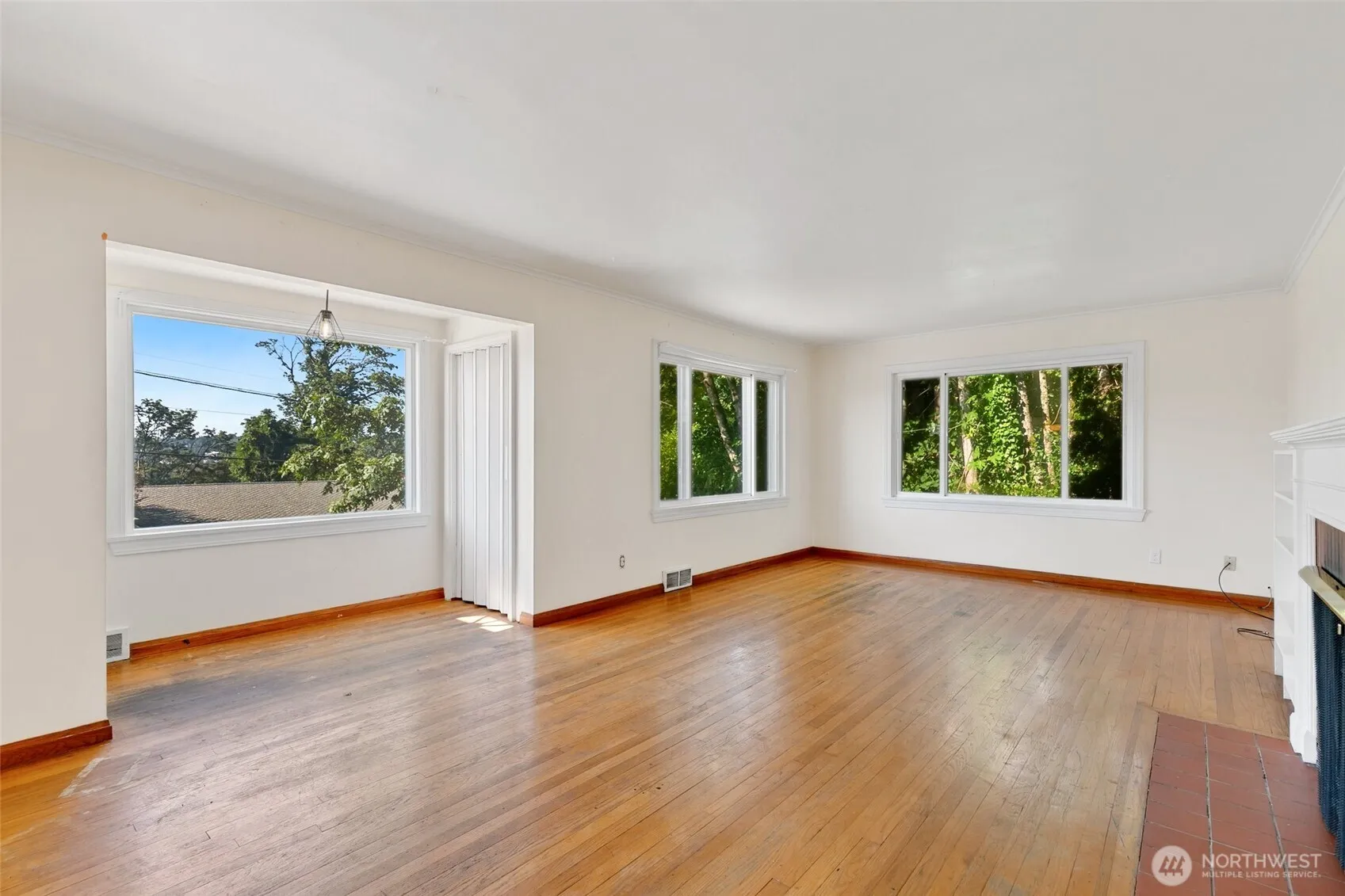 Property photo for 3942 S Pilgrim Street, Seattle photo 4
