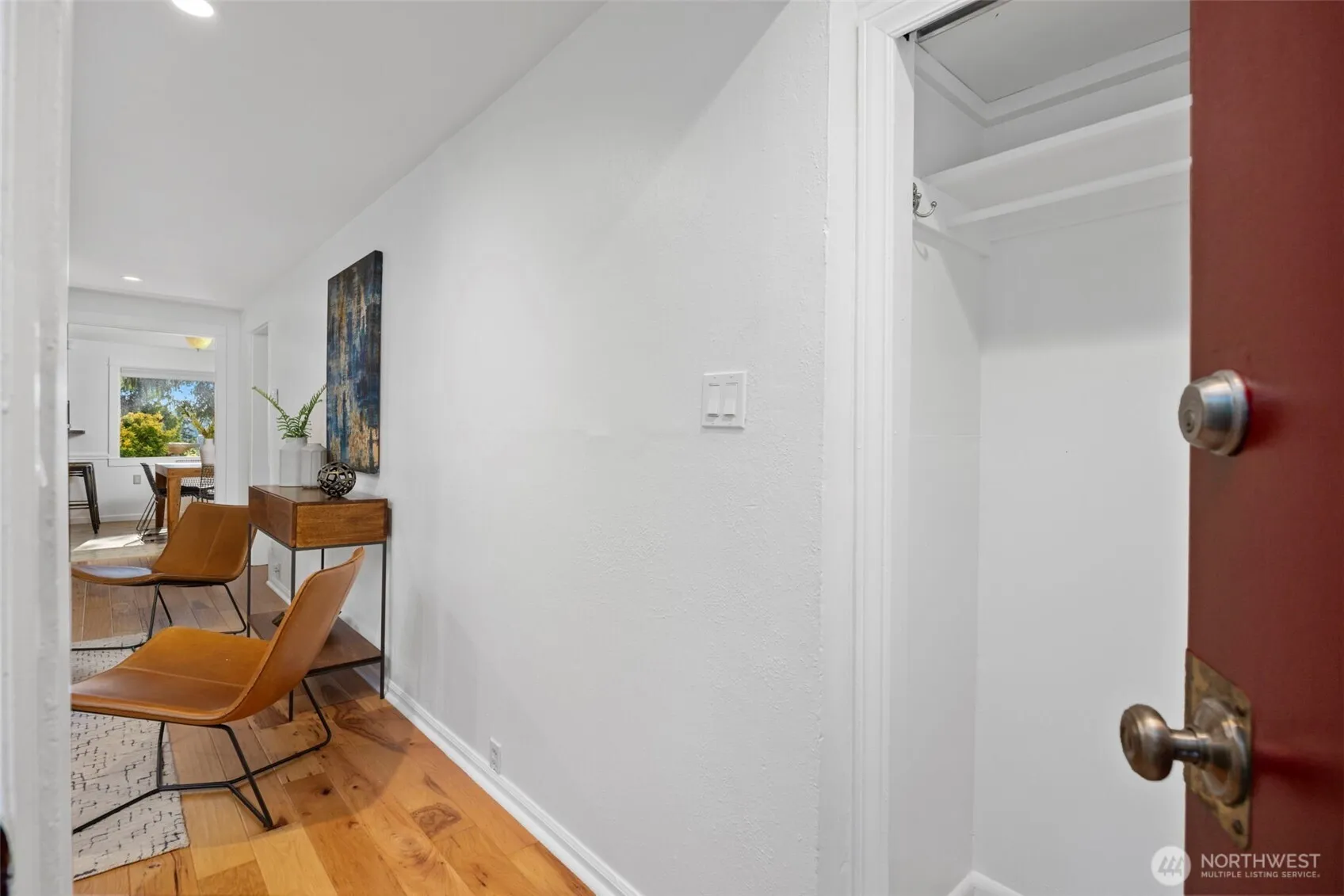 Property photo for 11313 Alton Avenue Ne, Seattle photo 3