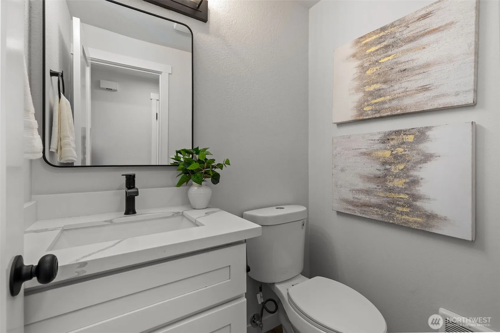 Property photo for 4227 S Kenyon Street, Seattle photo 5