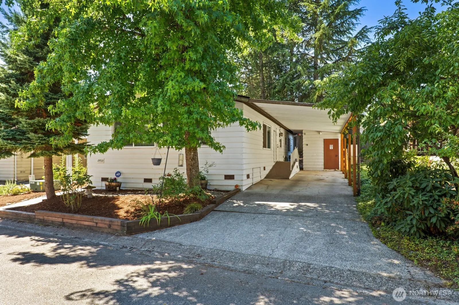 Property photo for 19511 129th Avenue Ne, Bothell