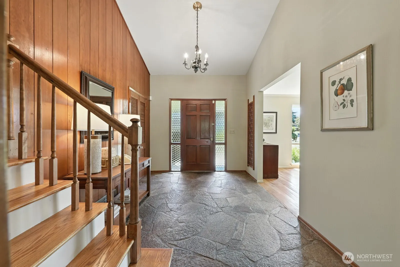 Property photo for 6526 Ne 60th Street, Seattle photo 4