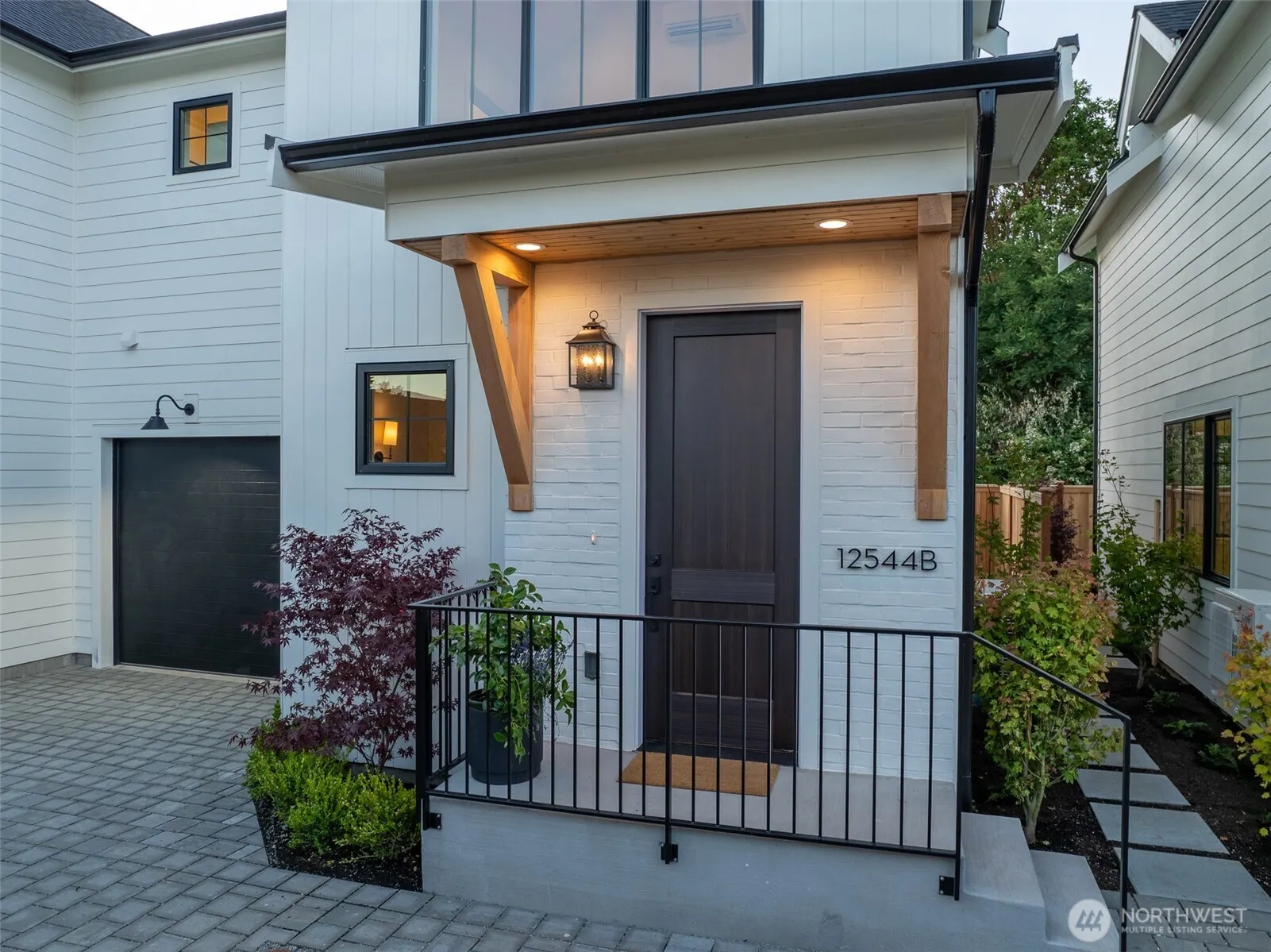 Property photo for 12544 2nd Avenue Nw #b, Seattle photo 2