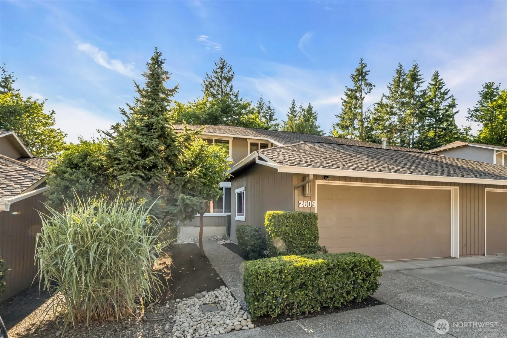 Property photo for 2609 175th Avenue Ne, Redmond