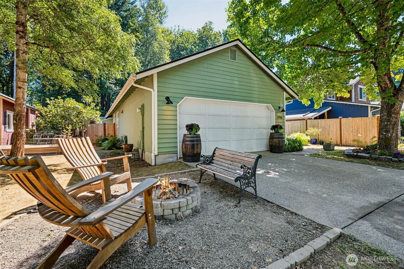 Property photo for 1714 Ann Street Ne, Olympia photo 3