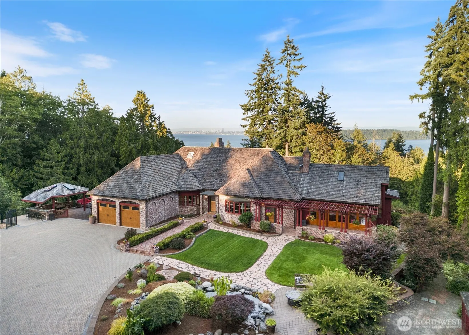 Property photo for 1381 Alaska Avenue Se, Port Orchard
