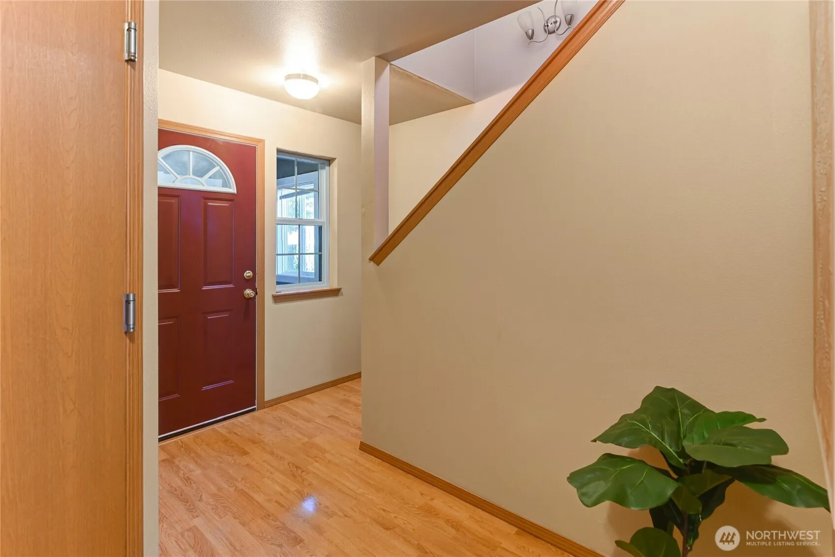 Property photo for 2021 Bush Avenue Nw, Olympia photo 4