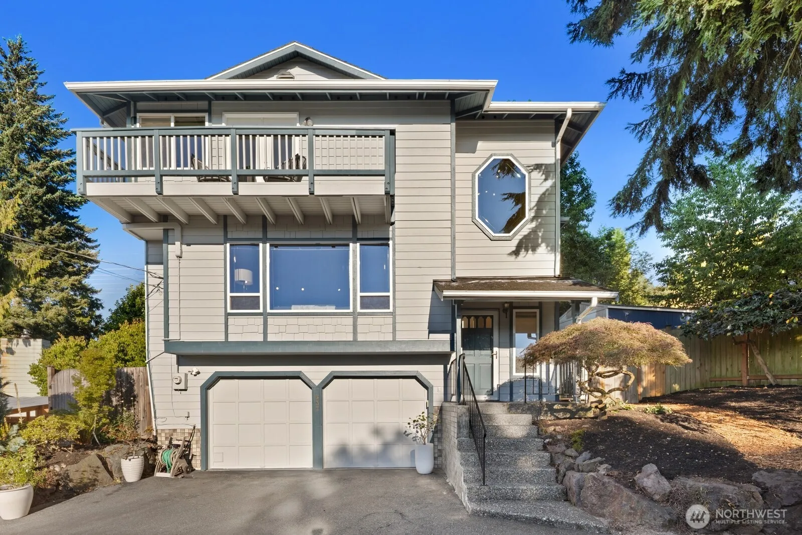 537 Ne 103rd Street, Seattle, Washington 98125
