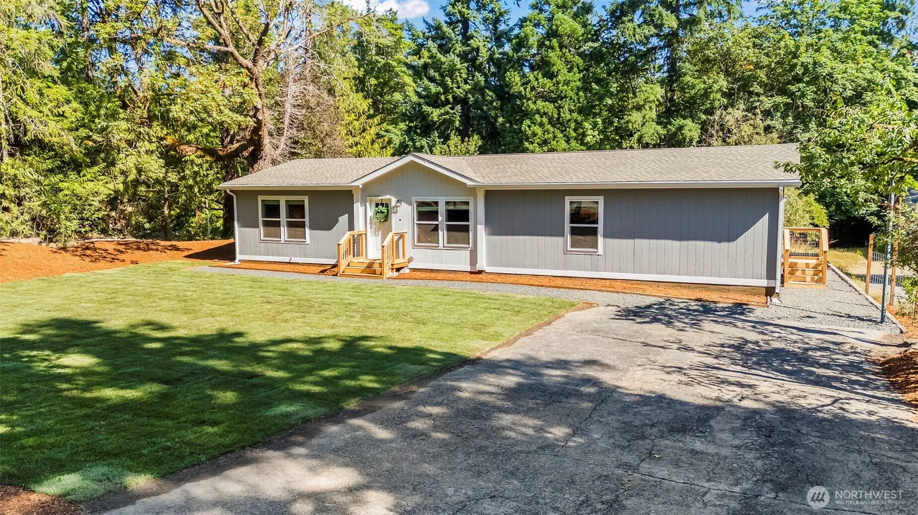 Property photo for 5622 Harlow Drive, Bremerton photo 2