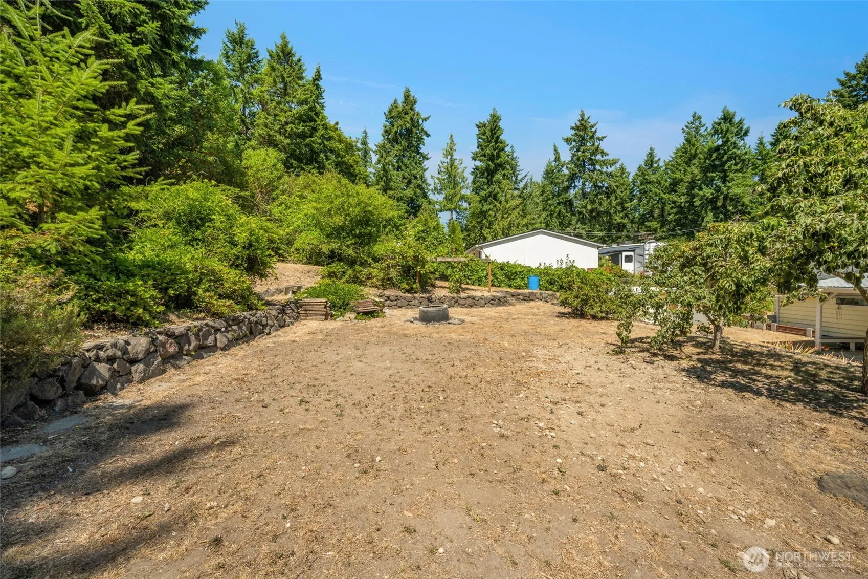 Property photo for 6519 Illahee Road Ne, Bremerton photo 5